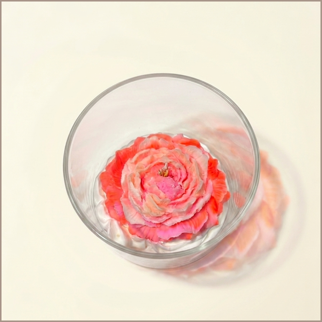 Bougie Collection Pivoine Abricot Unik & Sens – cire végétale artisanale au parfum de Grasse"